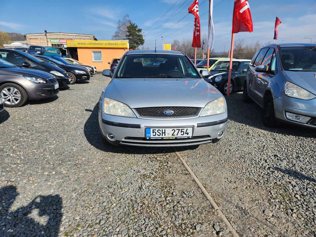 ford-mondeo-1-8-i - 1