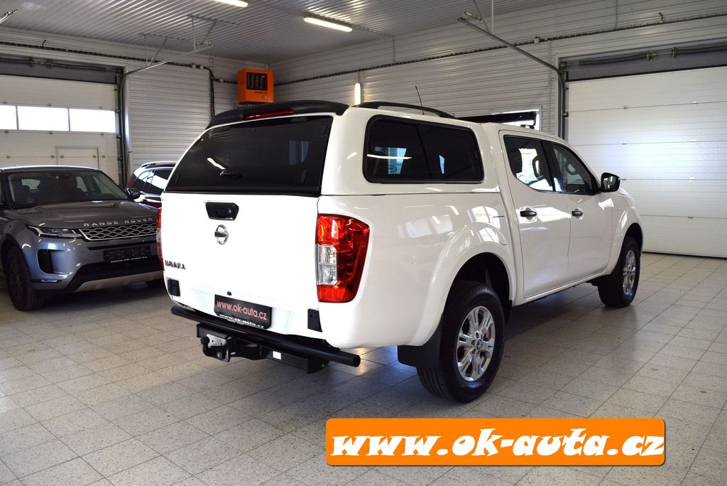 nissan-navara-2-3dci-double-cab-hardtop-2021 - 6
