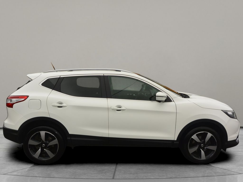 nissan-qashqai-1-2-dig-t-tekna-aut-panorama - 3
