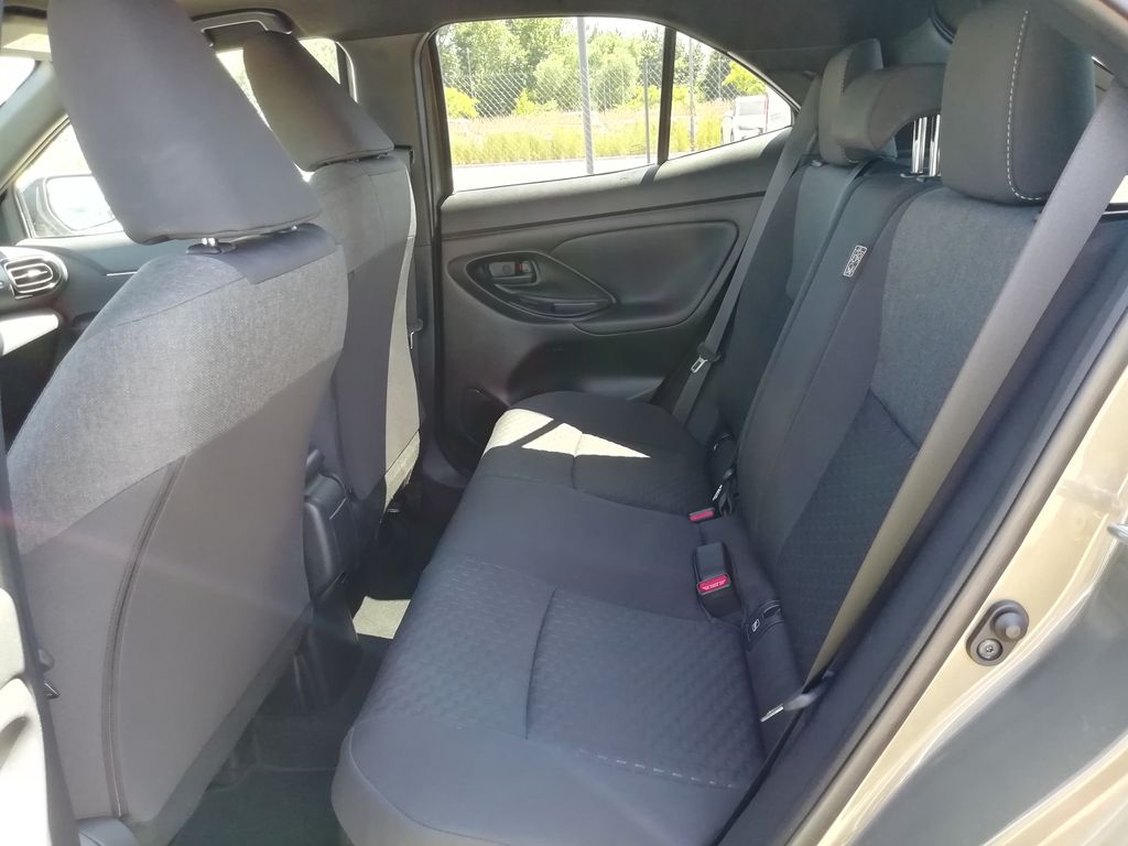 toyota-yaris-cross-style-1-5-hev-e-cvt-fwd - 5