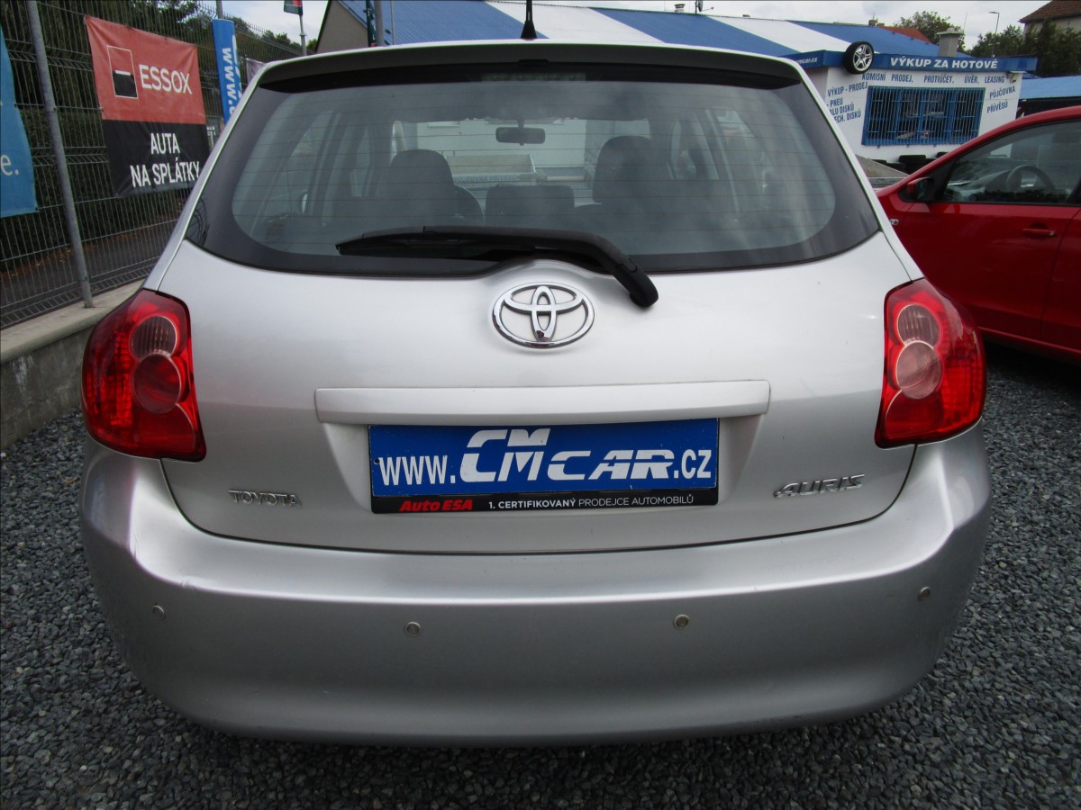 toyota-auris-1-4-d-4d-aut-klima - 4