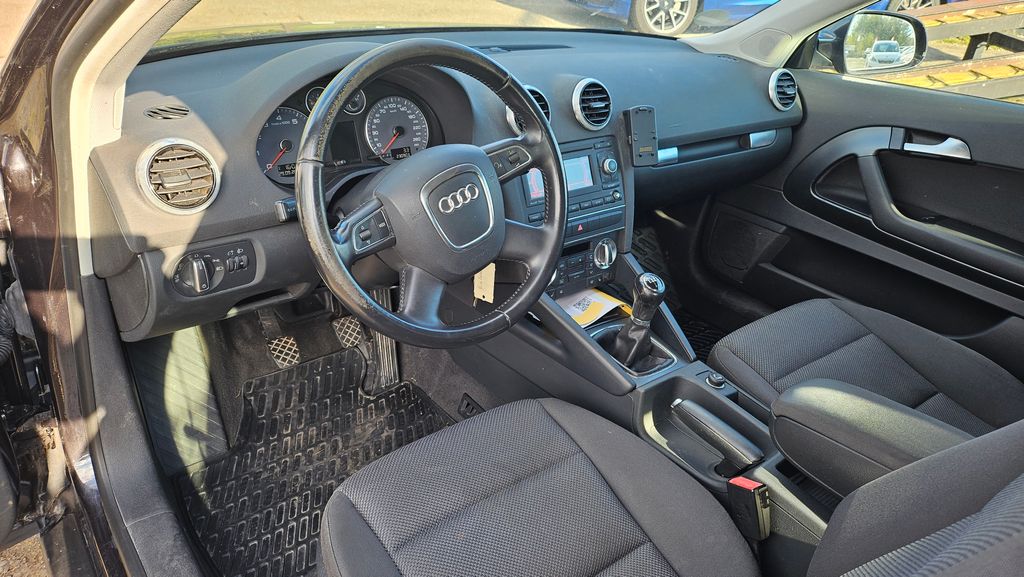 audi-a3-1-2-tsfi-navi-nova-stk - 7