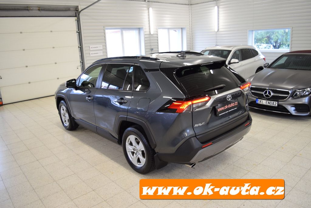 toyota-rav4-2-0-vvt-dynamic-awd-58-000-km - 3