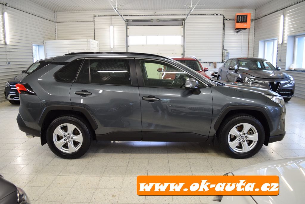 toyota-rav4-2-0-vvt-dynamic-awd-58-000-km - 8