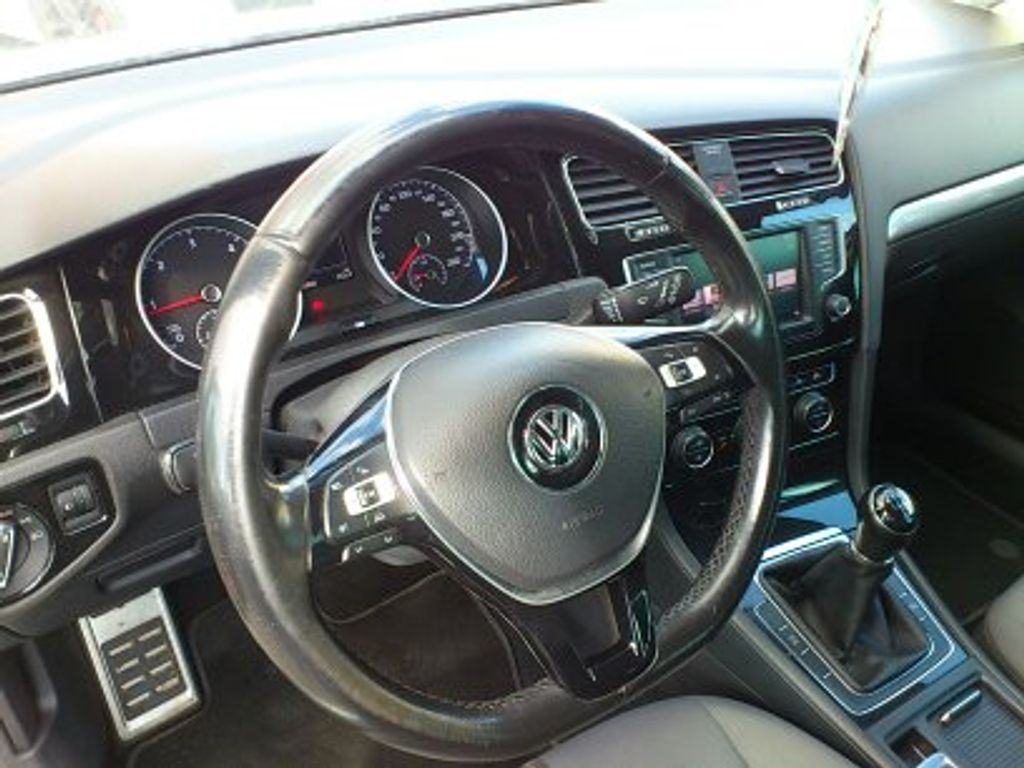 volkswagen-golf-1-6-tdi-allstar - 8