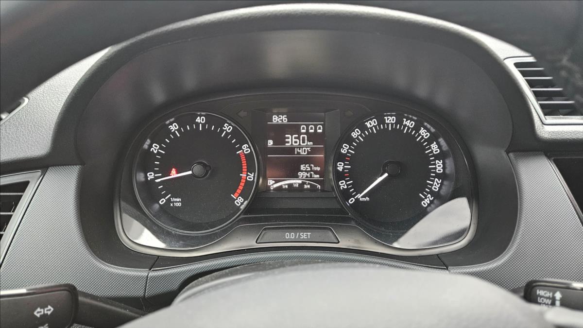 skoda-fabia-1-0-mpi-55-kw-trumf-mpi - 9