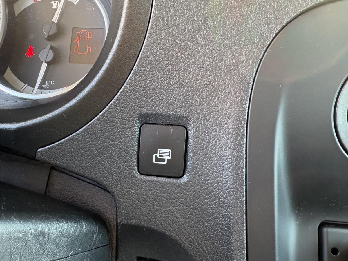 mercedes-benz-citan-1-5-cdi-85kw-tourer-vybava - 9
