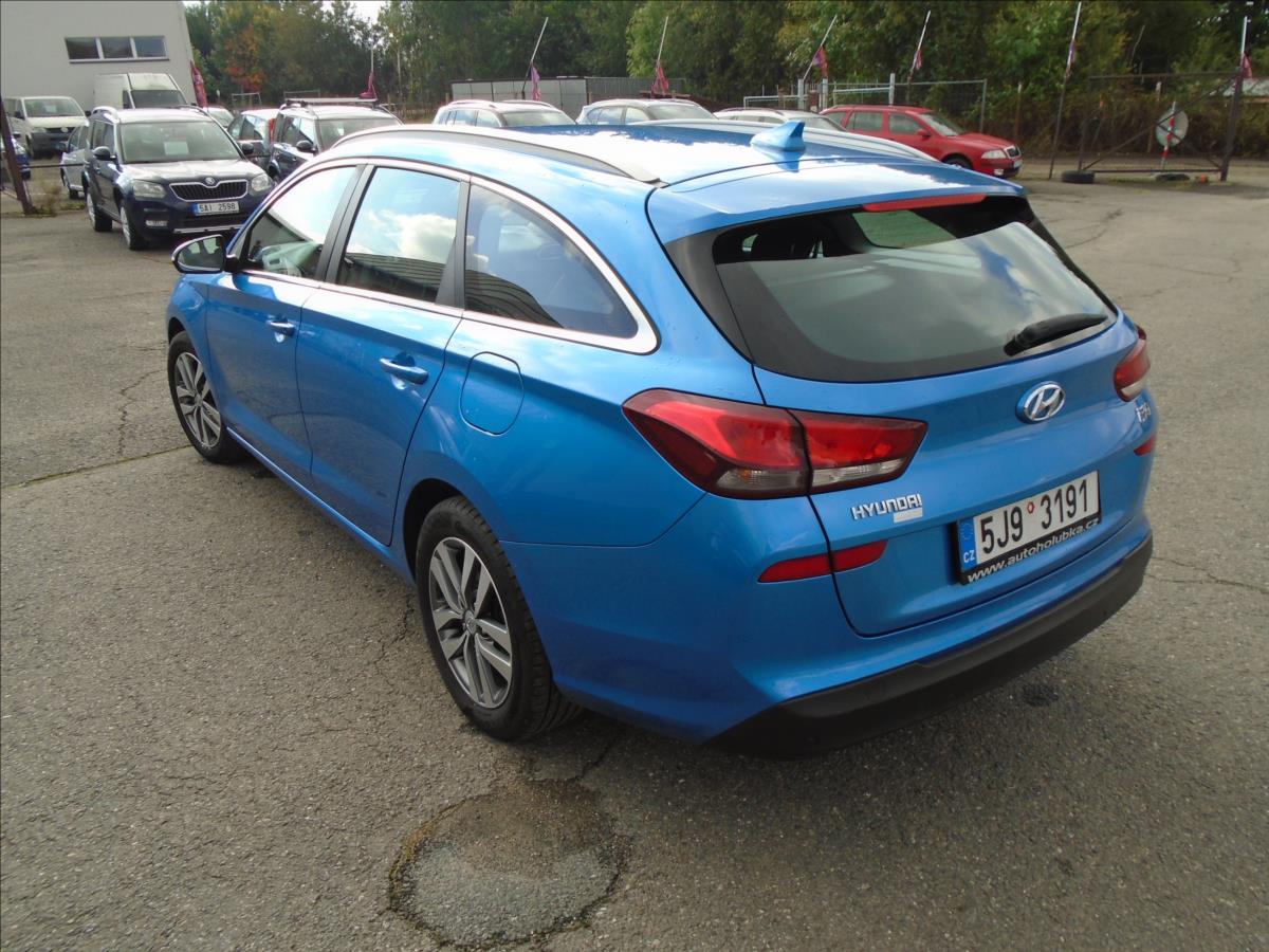 hyundai-i30-1-6 - 1