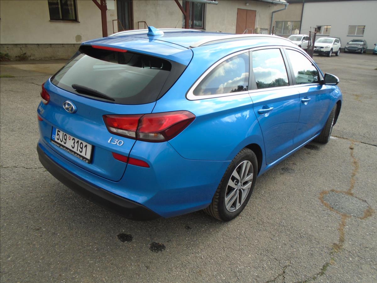 hyundai-i30-1-6 - 3