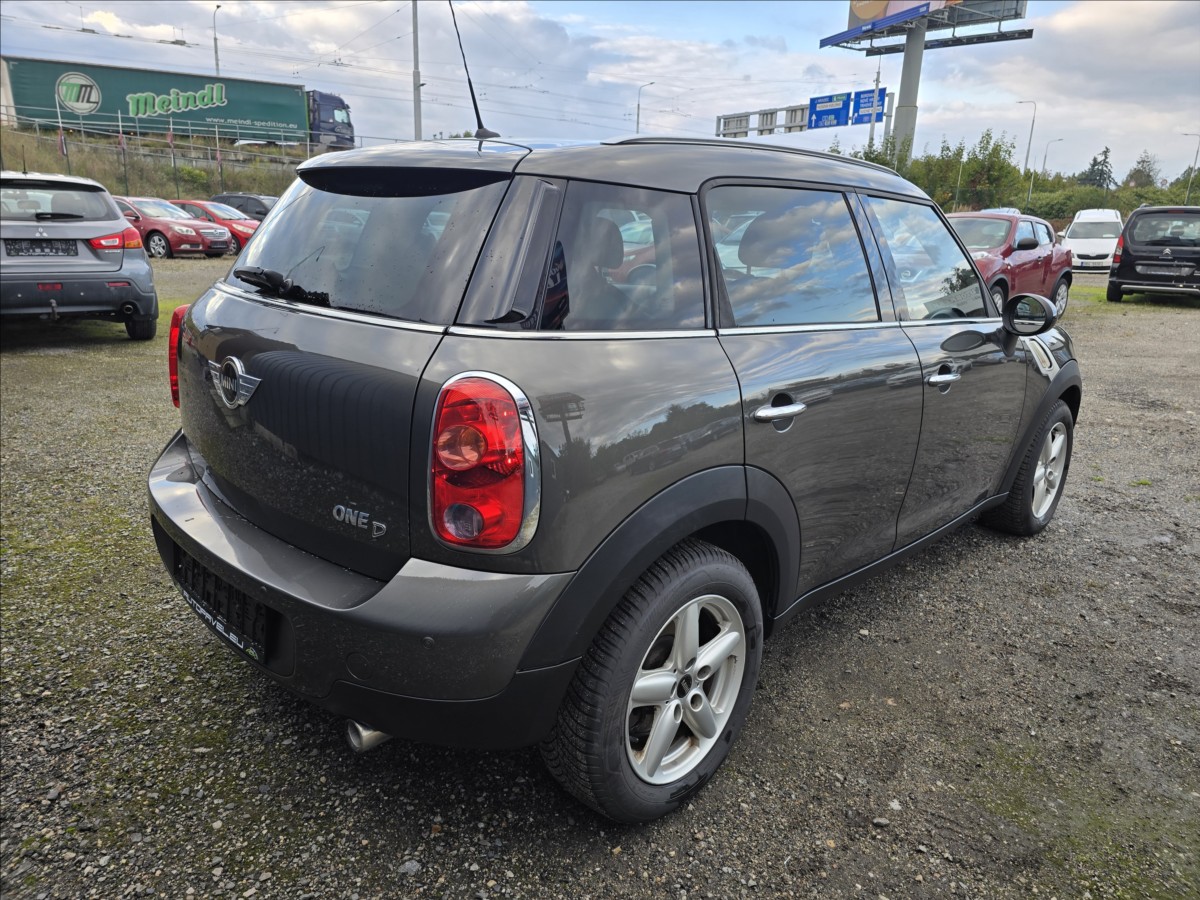 mini-one-1-6-d-countryman - 4