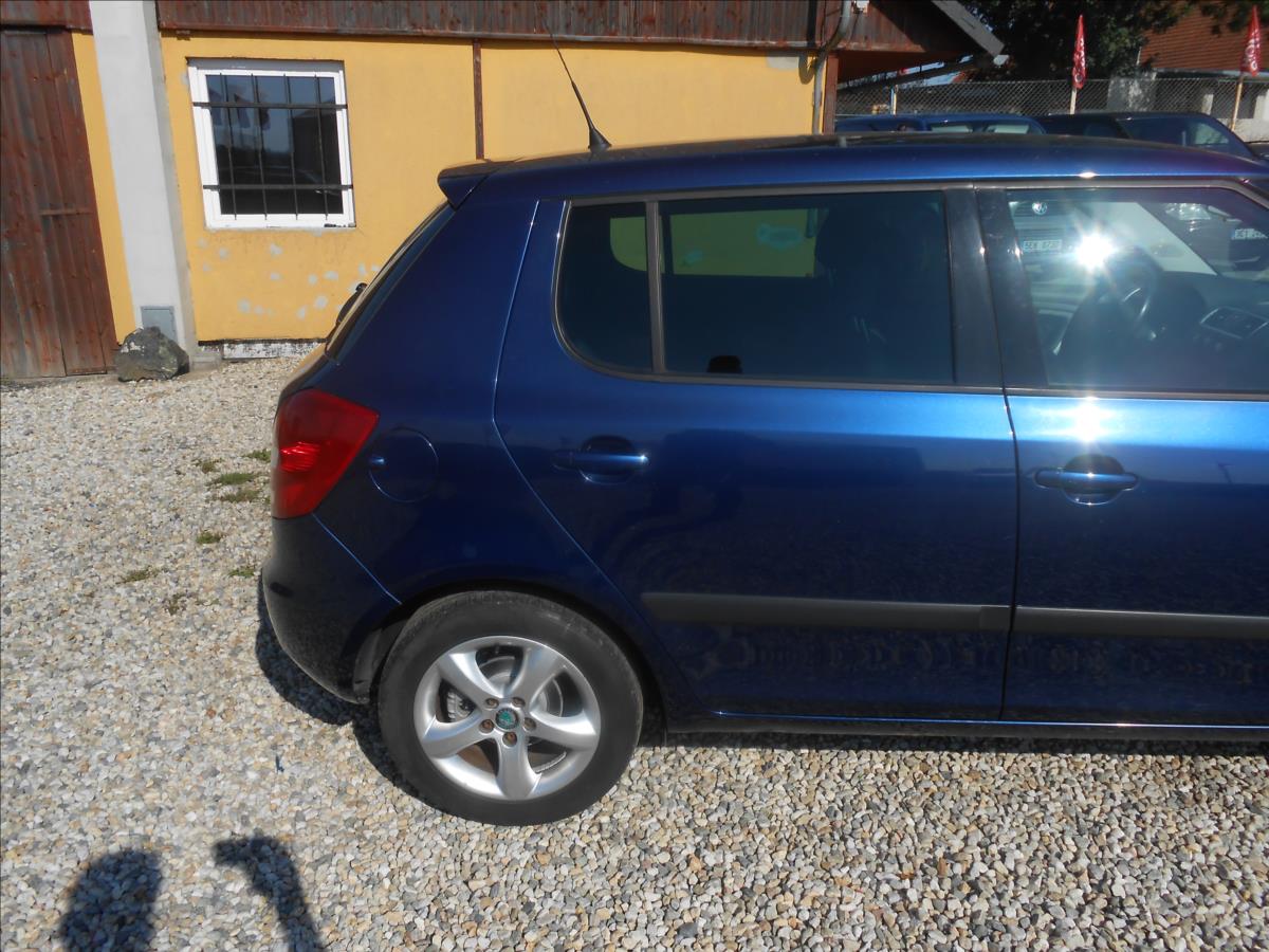 skoda-fabia-1-4-i-63kw-sport - 4