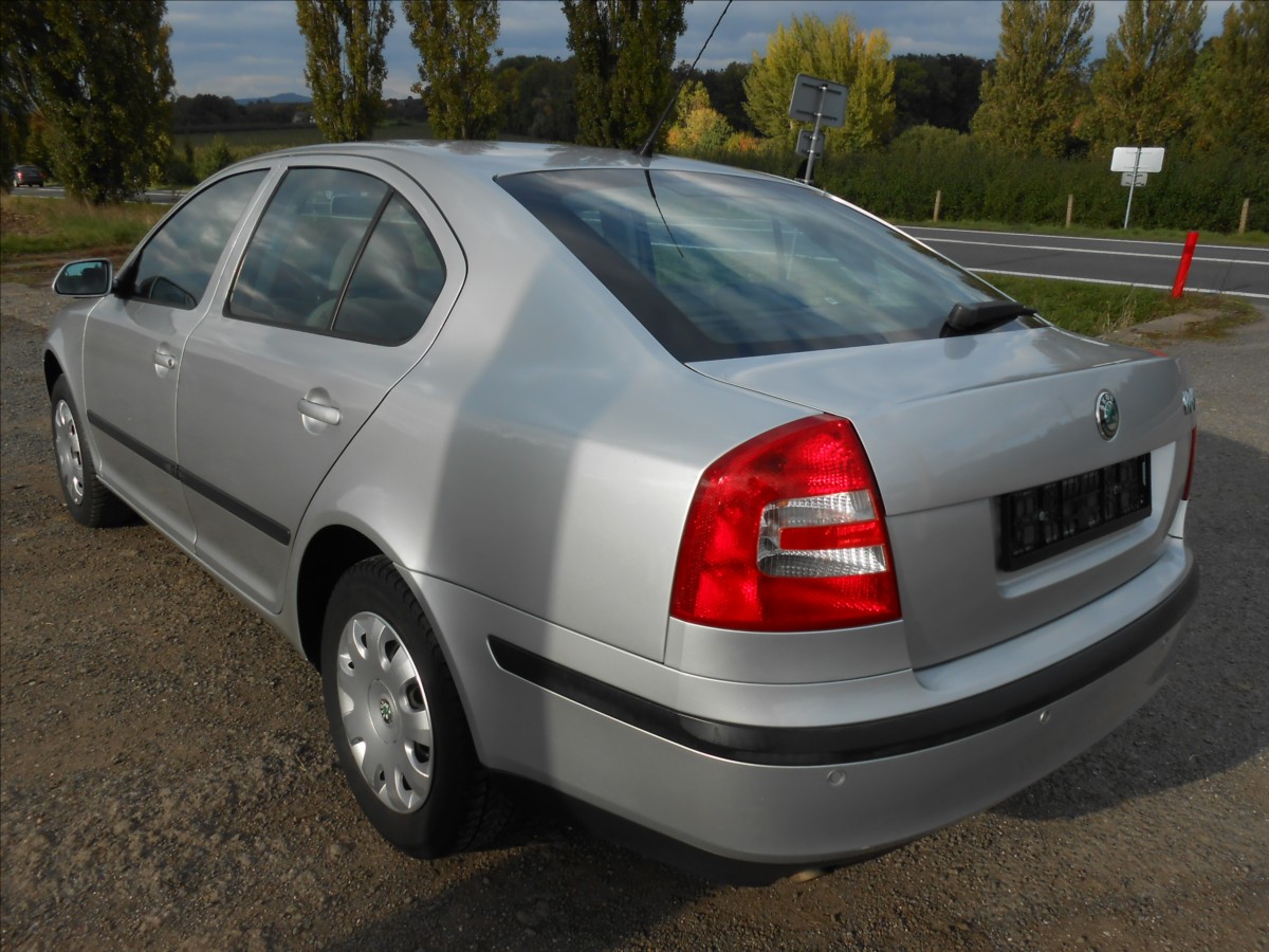 skoda-octavia-1-6-i-75-kw-digiklima-serviska - 3