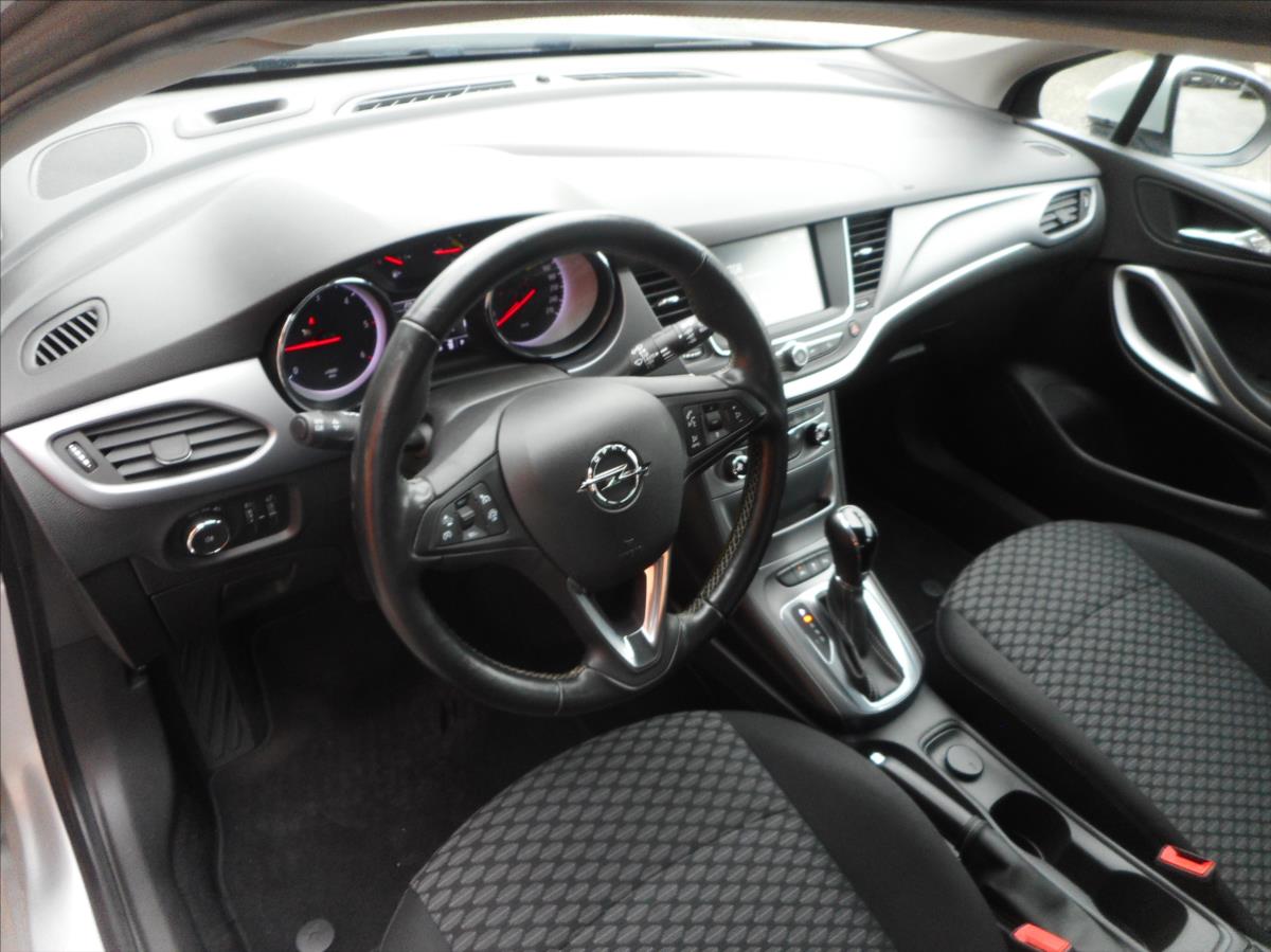 opel-astra-1-6-cdti-sports-tourer - 8