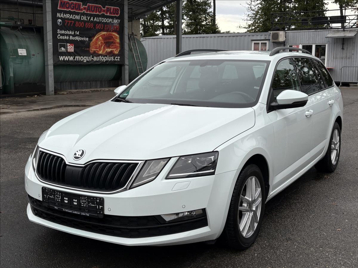 Škoda Octavia 1,6 TDi 85kW DSG,Led,Navi,PDC