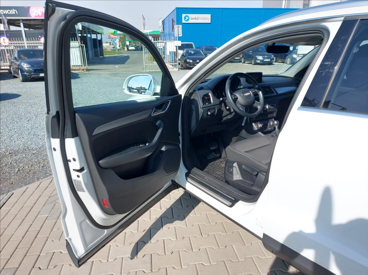 audi-q3-2-0-tdi-quattro-s-tronic-cr-1-majitel - 7