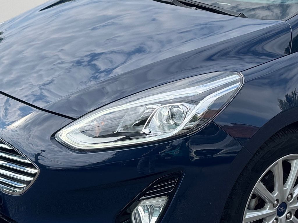 ford-fiesta-titanium - 4