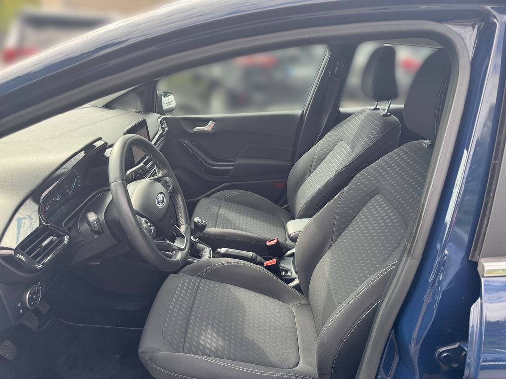ford-fiesta-titanium - 6
