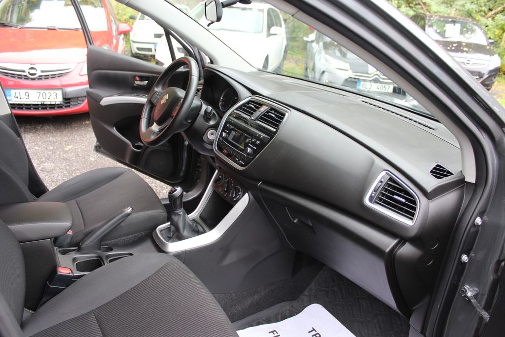 suzuki-sx4-s-cross-1-0i - 8