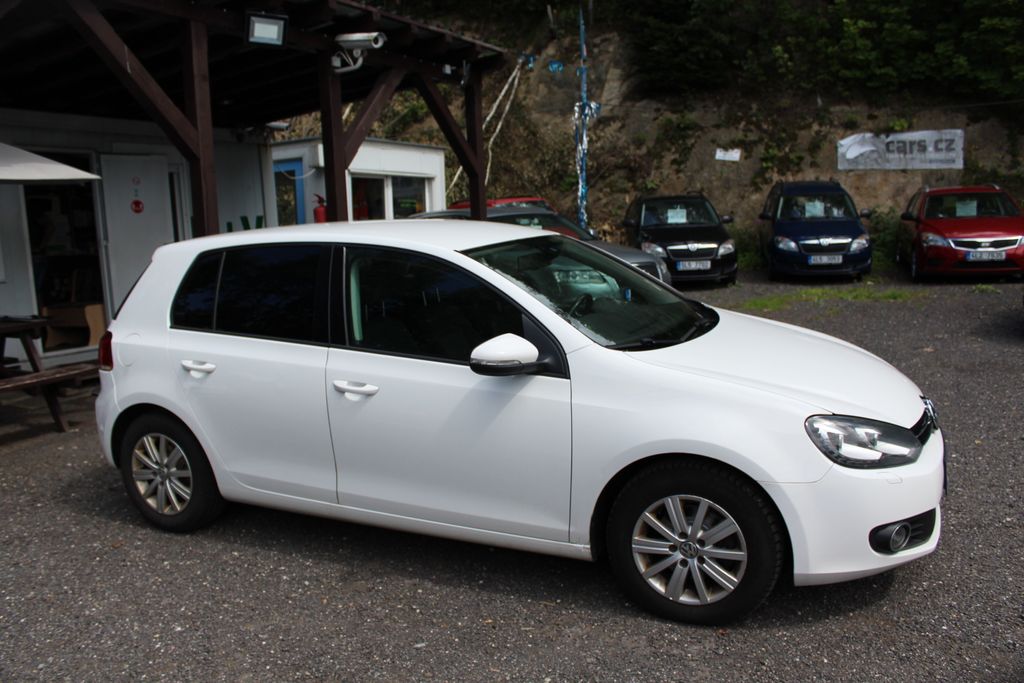 volkswagen-golf-1-6-tdi-77-kw-comfort-edition - 5