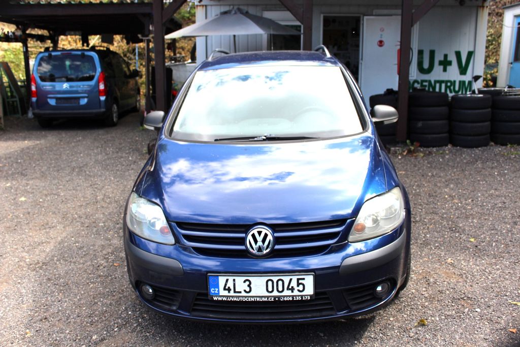volkswagen-golf-plus-1-6-trendline - 1