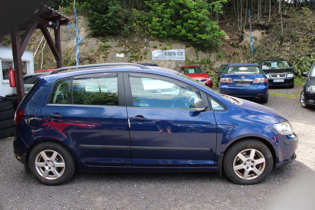 volkswagen-golf-plus-1-6-trendline - 3