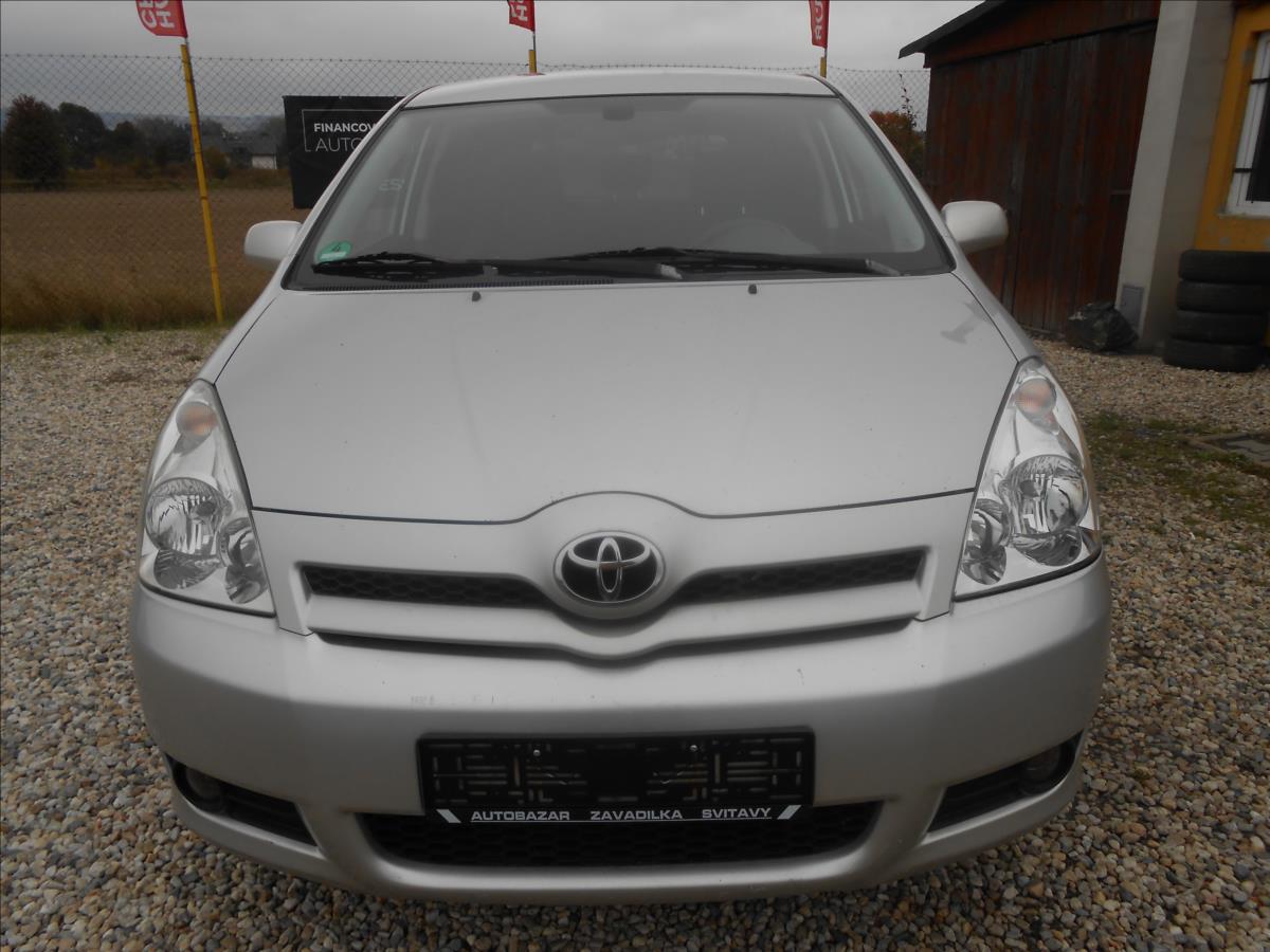 toyota-corolla-verso-1-8-vvt-i-95kw - 1