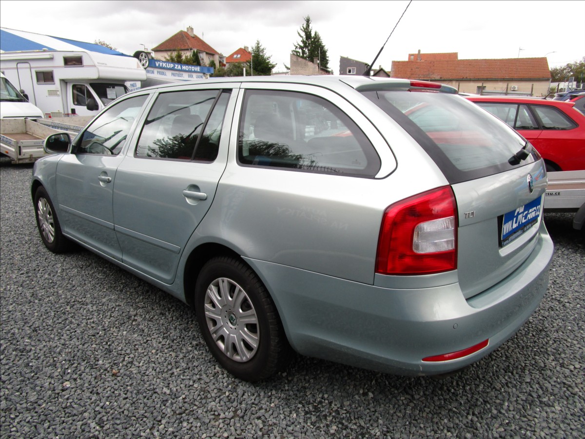 skoda-octavia-combi-1-9tdi-ambiente-klima - 5
