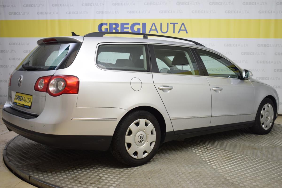 volkswagen-passat-2-0-tdi-bez-koroze-super-stav - 5