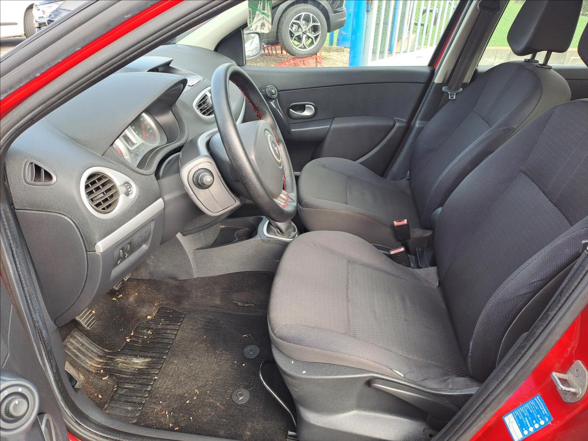 renault-clio-1-2-i-klima - 4