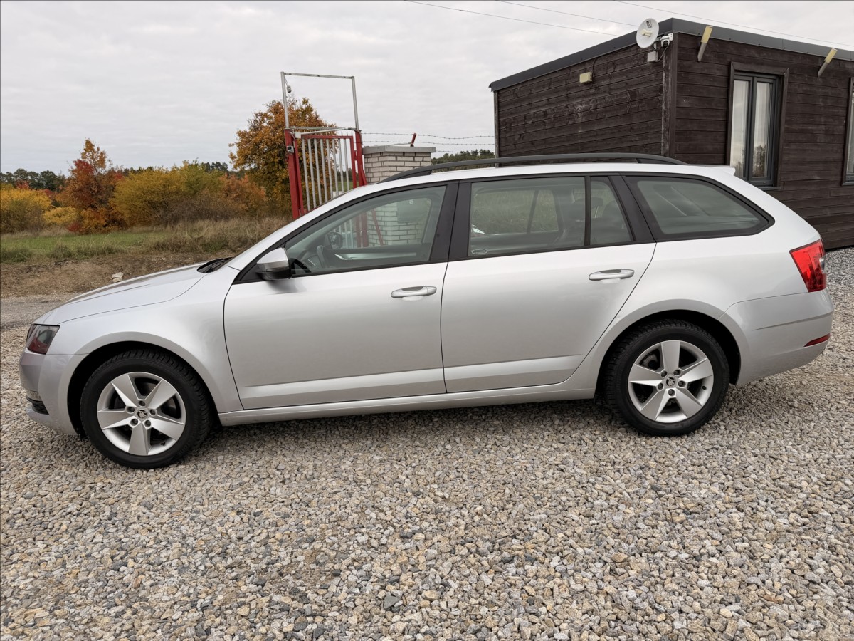 skoda-octavia-2-0-tdi-110kw-6kvalt - 7