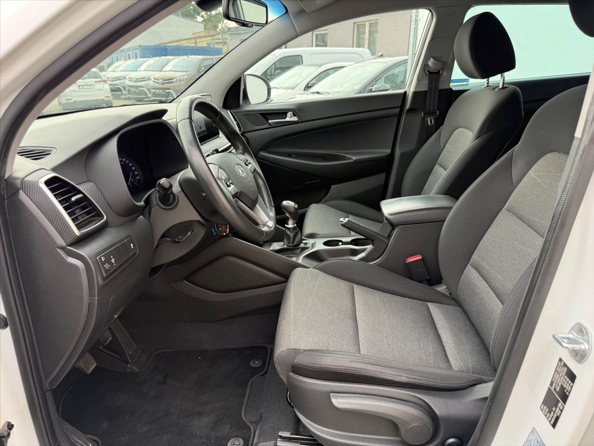 hyundai-tucson-1-6-t-gdi - 8