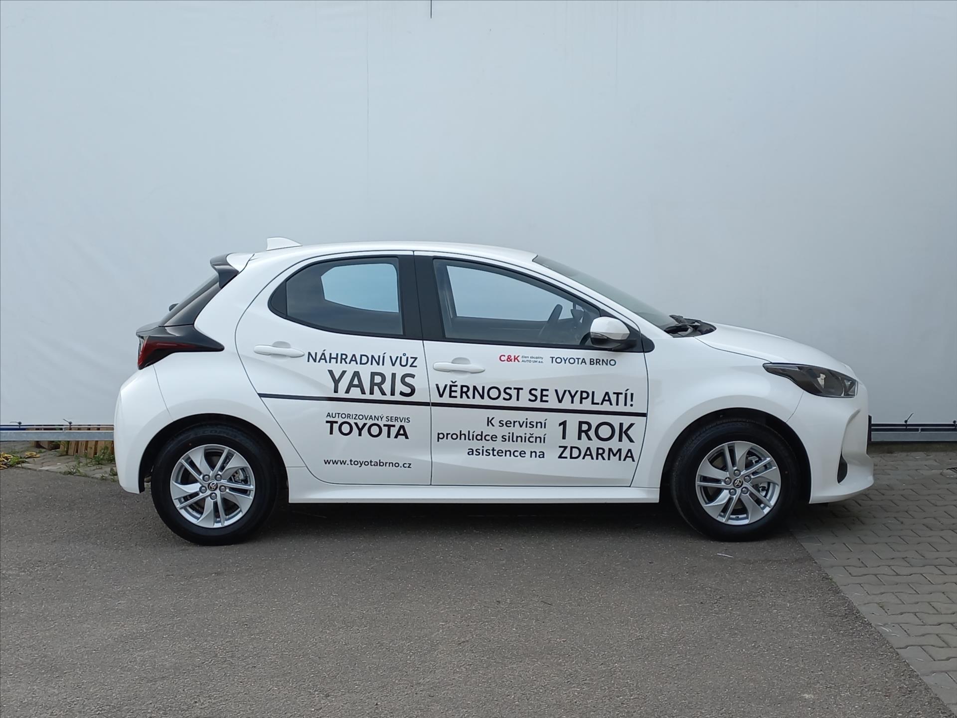 toyota-yaris-1-5-hybrid-e-cvt-116k-comfort - 1