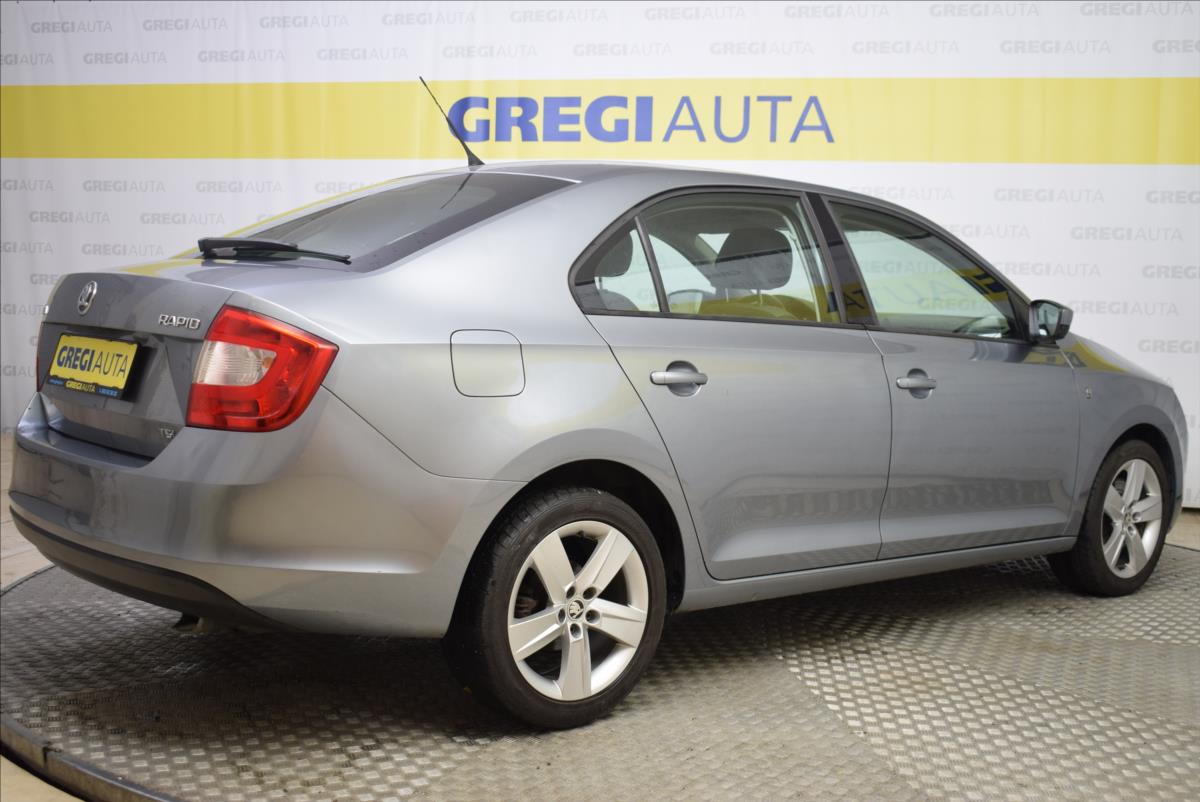 skoda-rapid-1-2-tsi-pr-servis-top-stav - 5