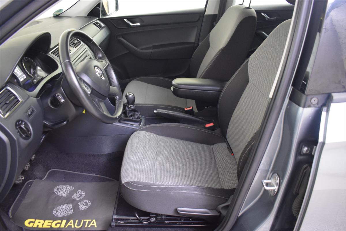 skoda-rapid-1-2-tsi-pr-servis-top-stav - 7