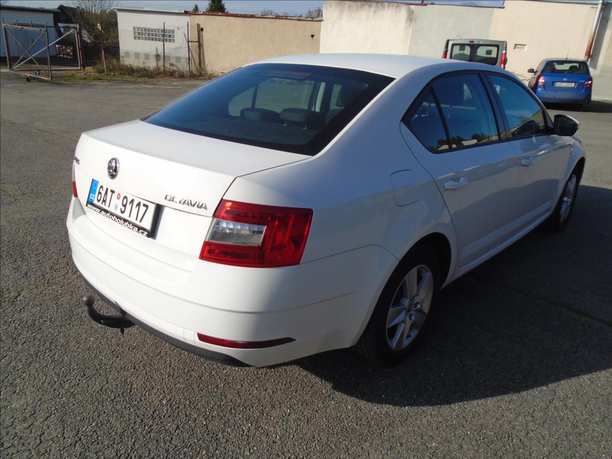 skoda-octavia-1-0 - 7