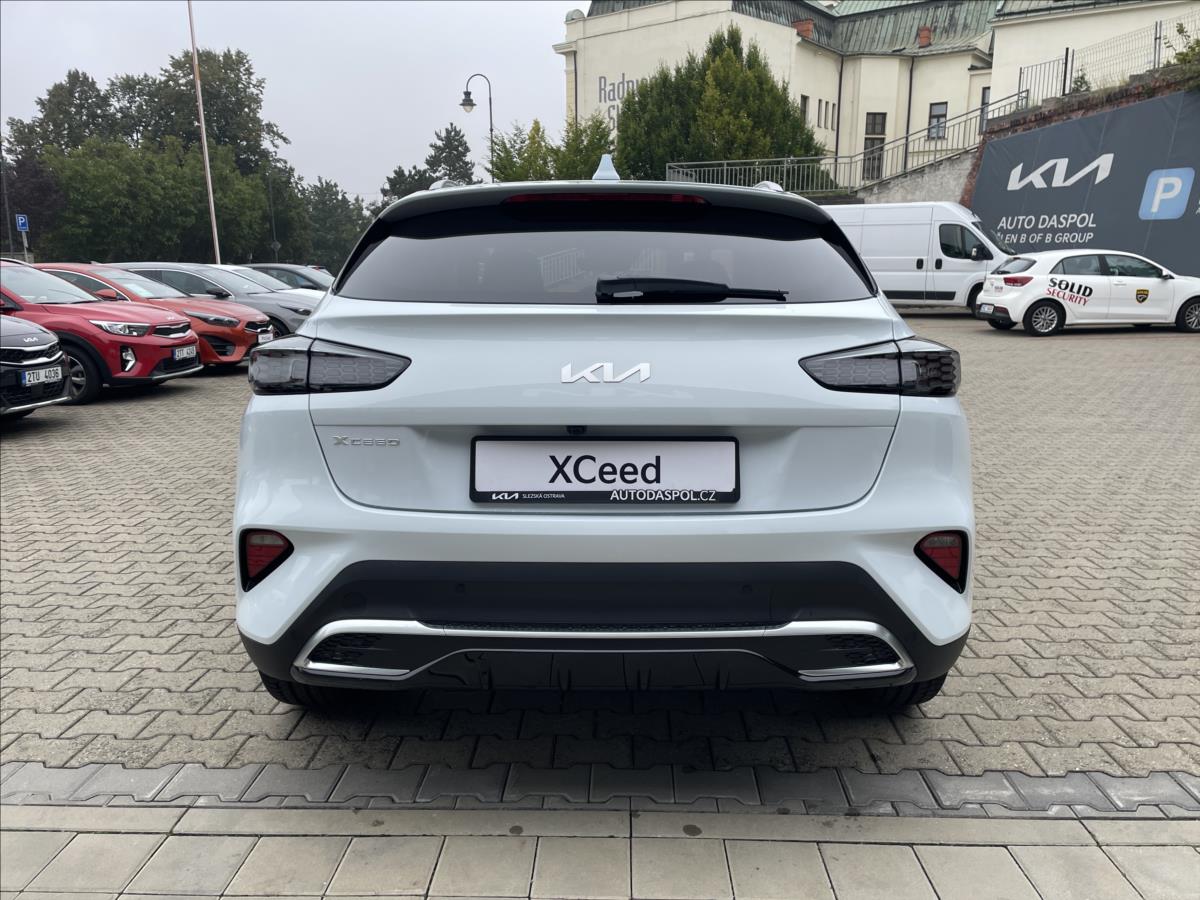 kia-xceed-1-6-t-gdi-7dct-steeledition-110kw - 3