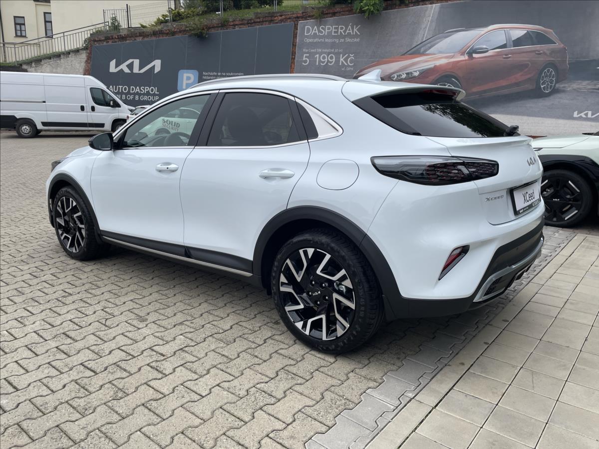 kia-xceed-1-6-t-gdi-7dct-steeledition-110kw - 4