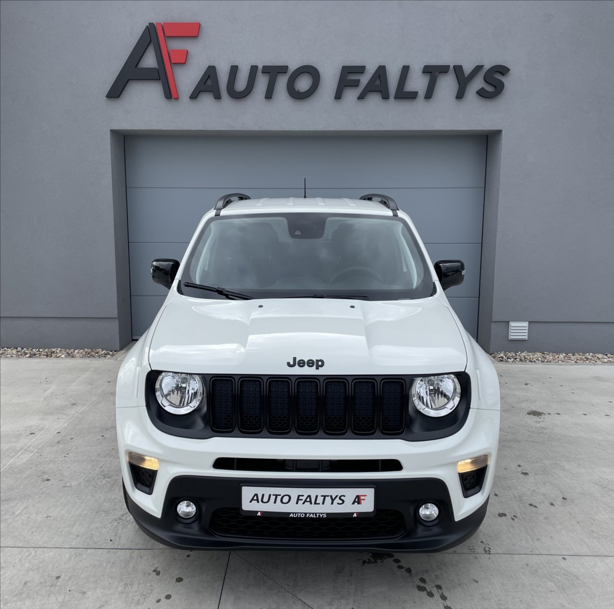 jeep-renegade-1-5-e-hybrid-night-eagle-zaruka - 7
