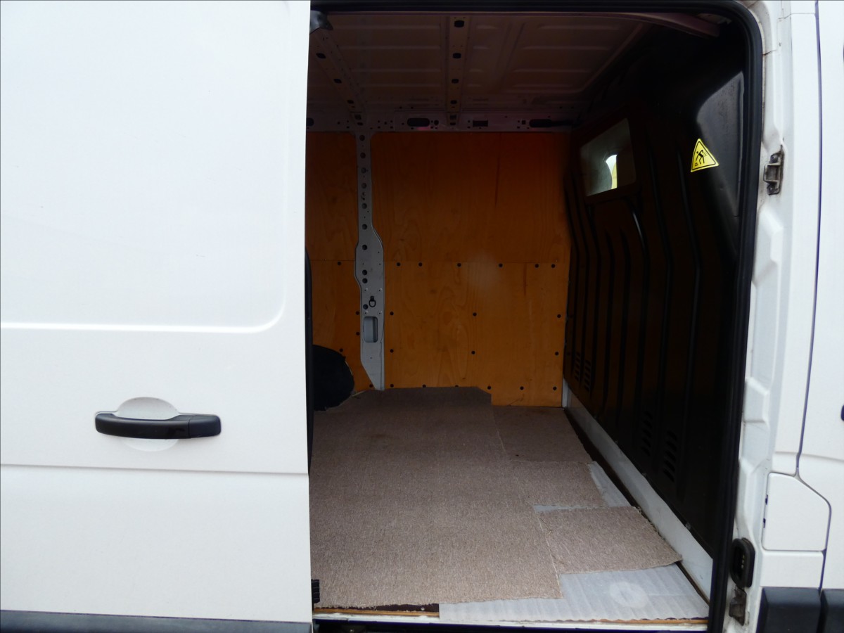 renault-master-2-3-dci - 9