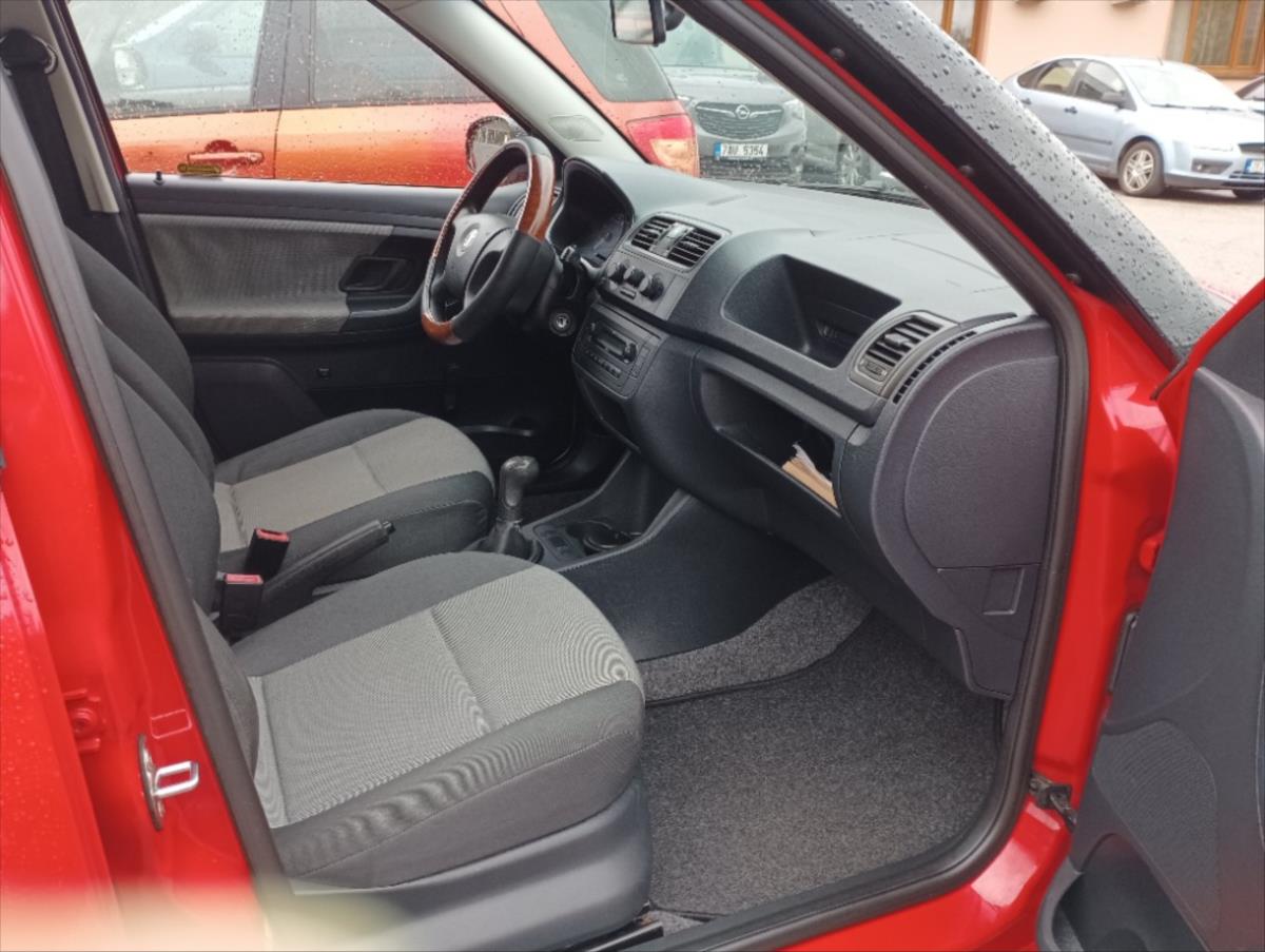 skoda-fabia-1-2 - 8