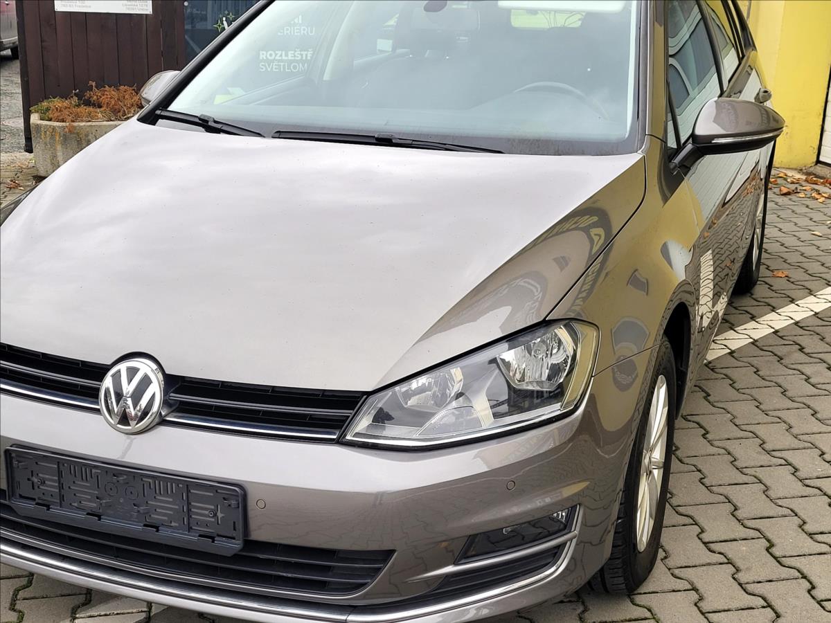 volkswagen-golf-1-6-tdi-cz-digiklima-servis - 2