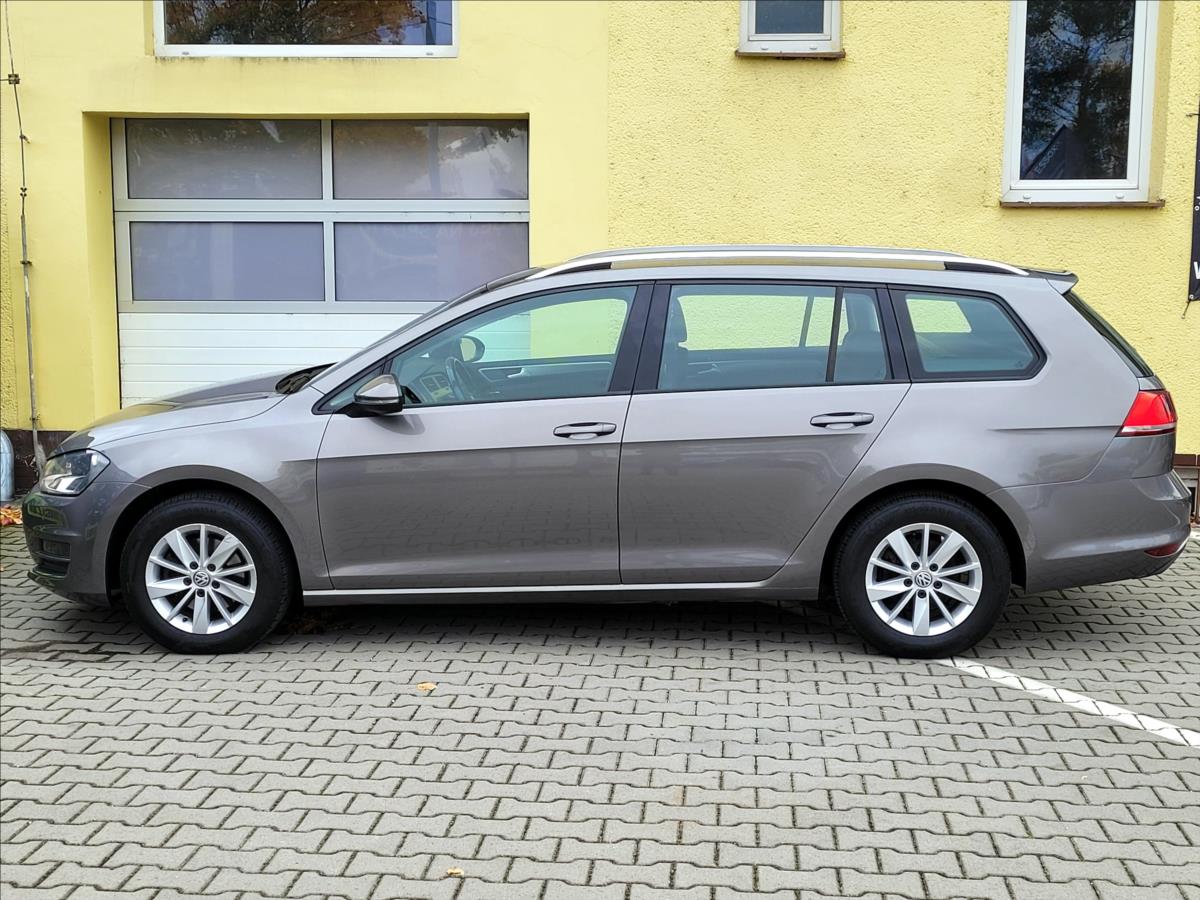 volkswagen-golf-1-6-tdi-cz-digiklima-servis - 5