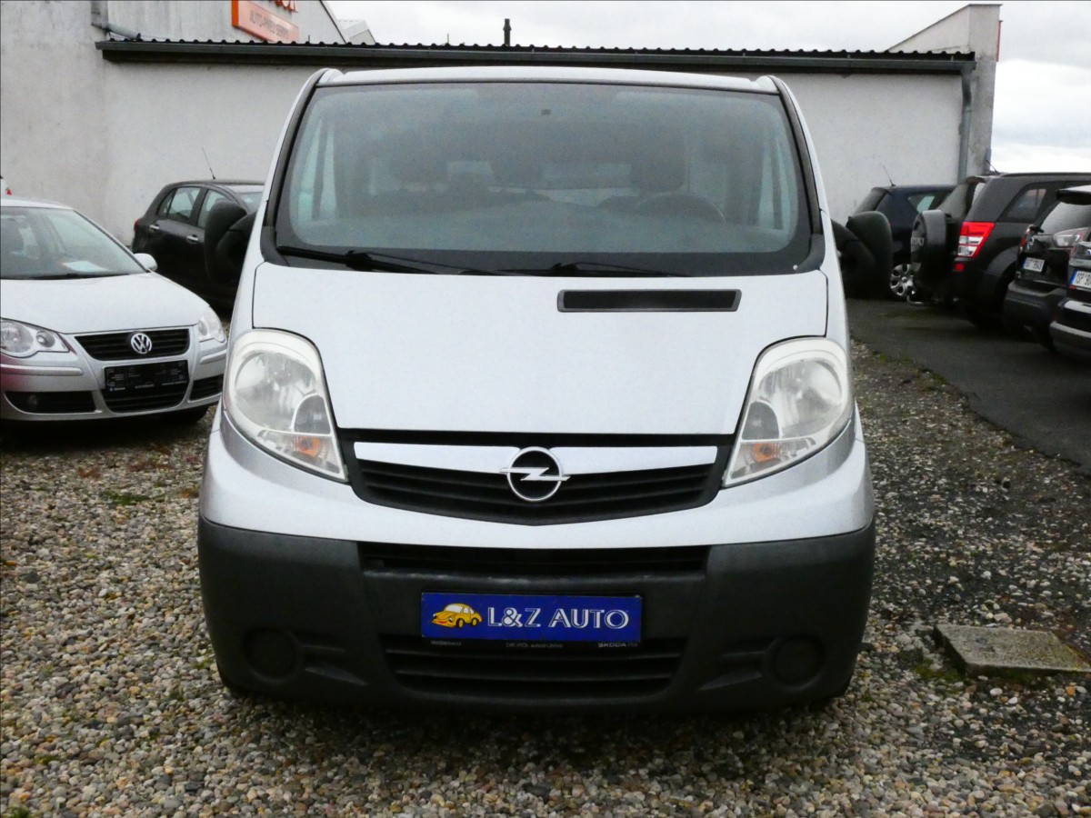 opel-vivaro-2-0-cdti - 1