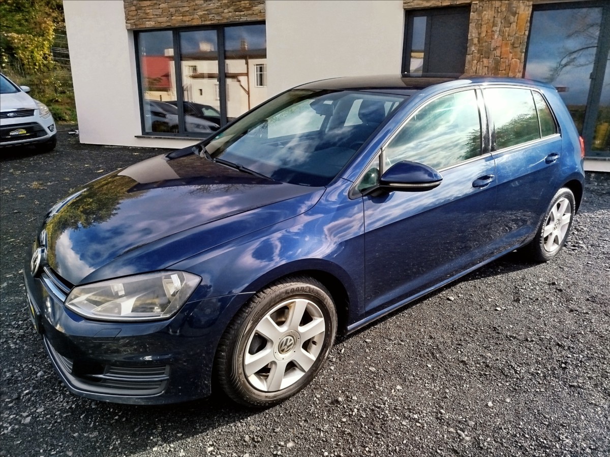 volkswagen-golf-1-4-tsi-90kw-pravidelny-servis - 1