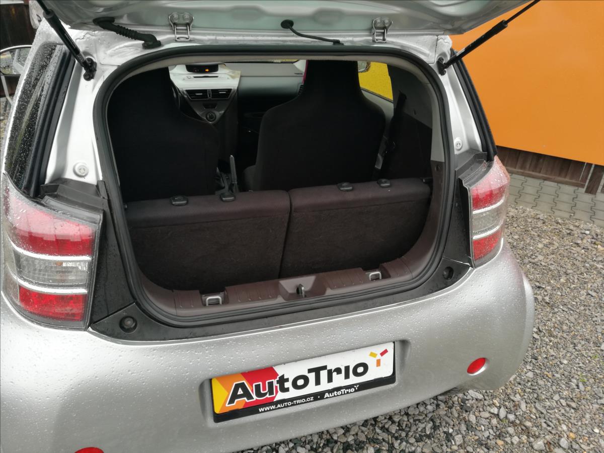 toyota-iq-1-0-i-klima - 9