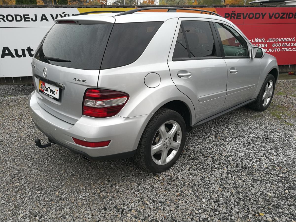 mercedes-benz-tridy-m-320-cdi-ml-4matic - 2