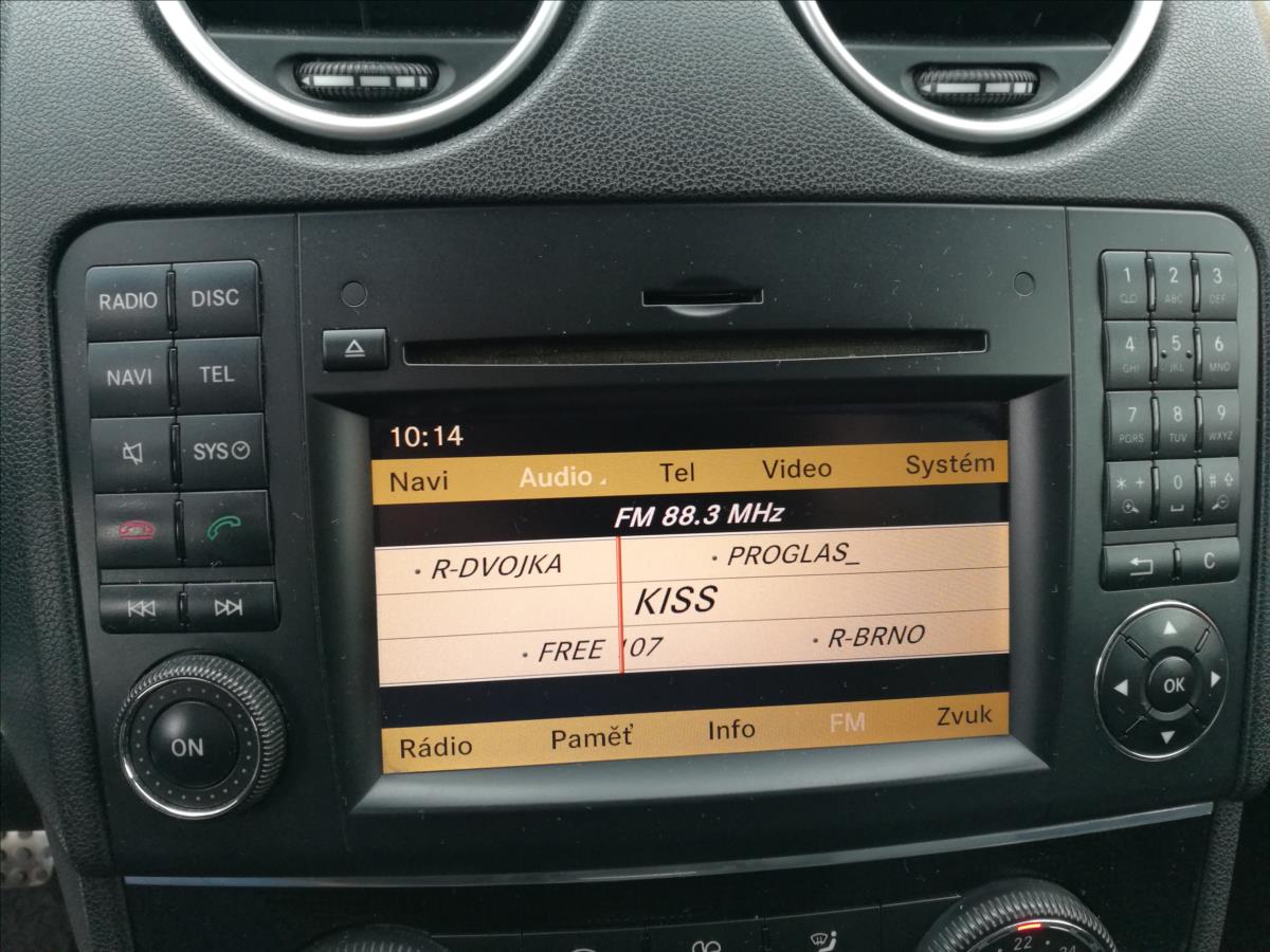 mercedes-benz-tridy-m-320-cdi-ml-4matic - 7