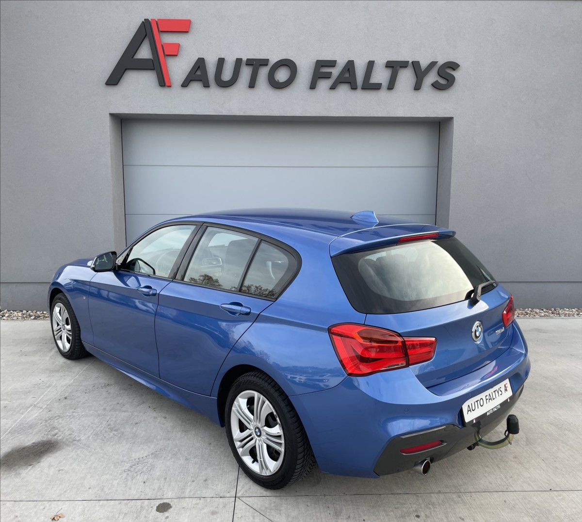 bmw-rada-1-118d-110kw-automat-cr - 4