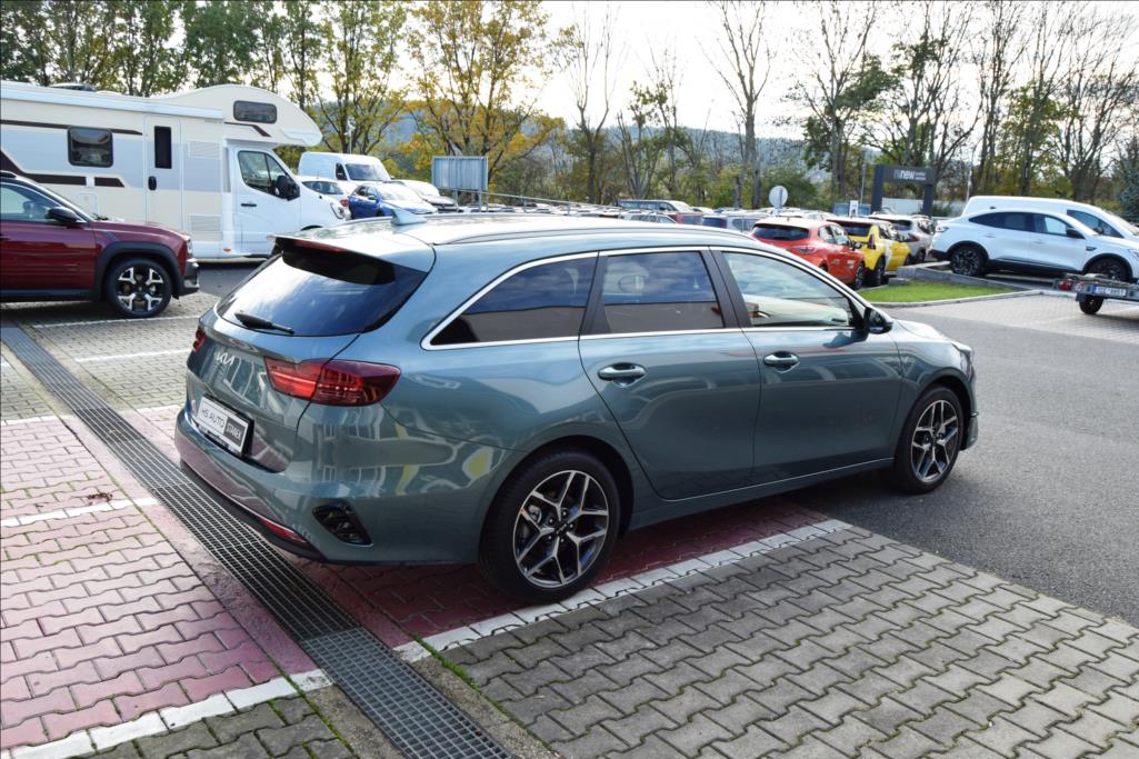 kia-ceed-sw-1-5-tgdi-top-bussines - 2