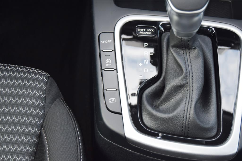 kia-ceed-sw-1-5-tgdi-7dct-top - 7